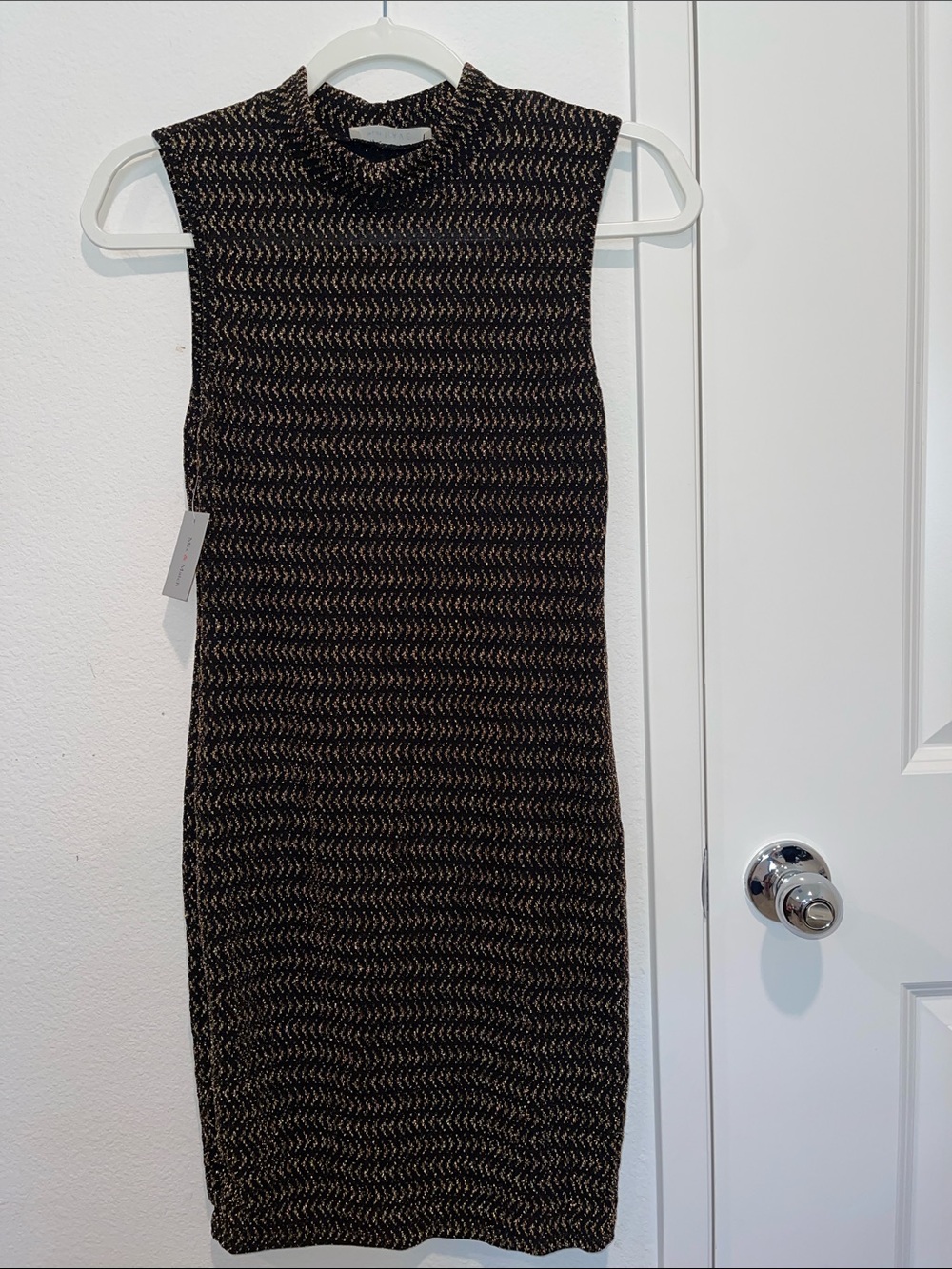 Sleeveless Black and Gold Knit Midi Dress